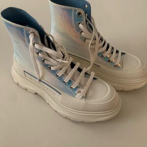 Alexander McQueen Iridescent Lace-Up Boots
